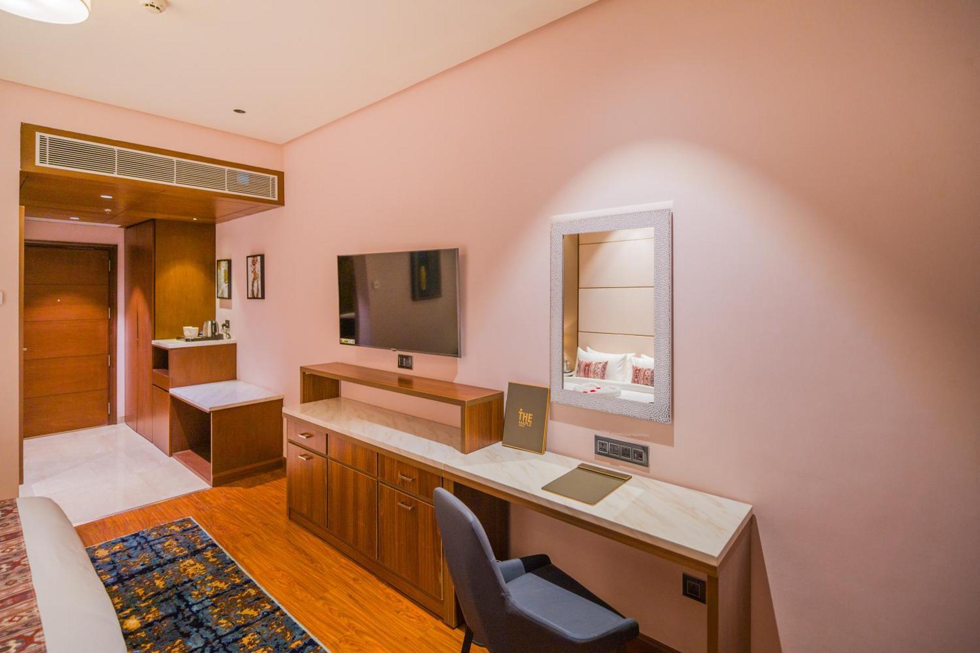 The Maple Hotel Bhopál Kültér fotó