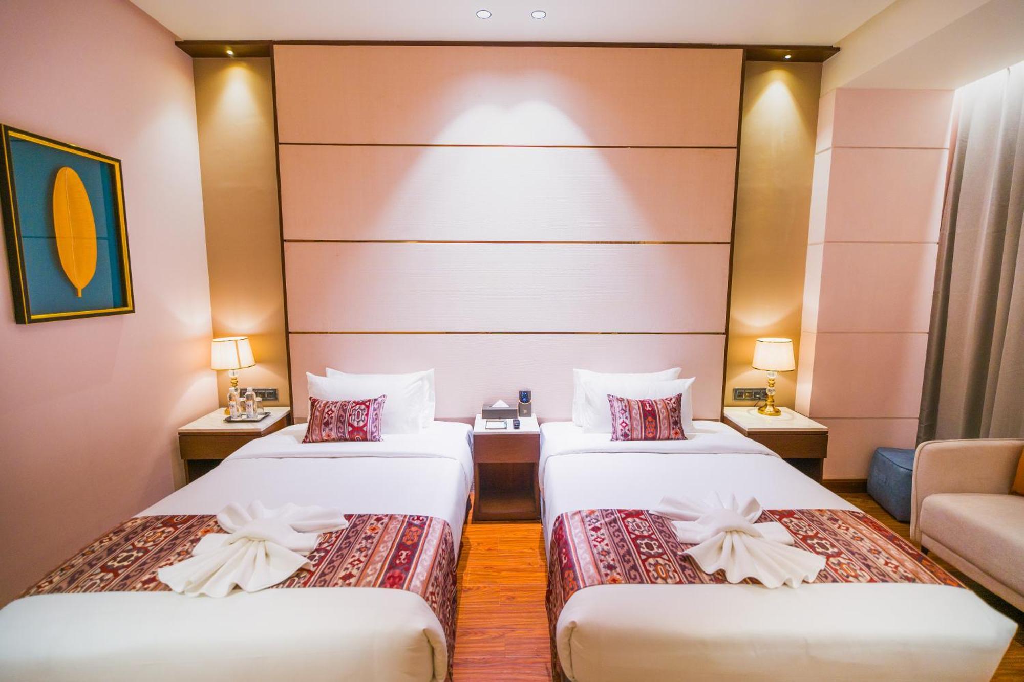 The Maple Hotel Bhopál Kültér fotó