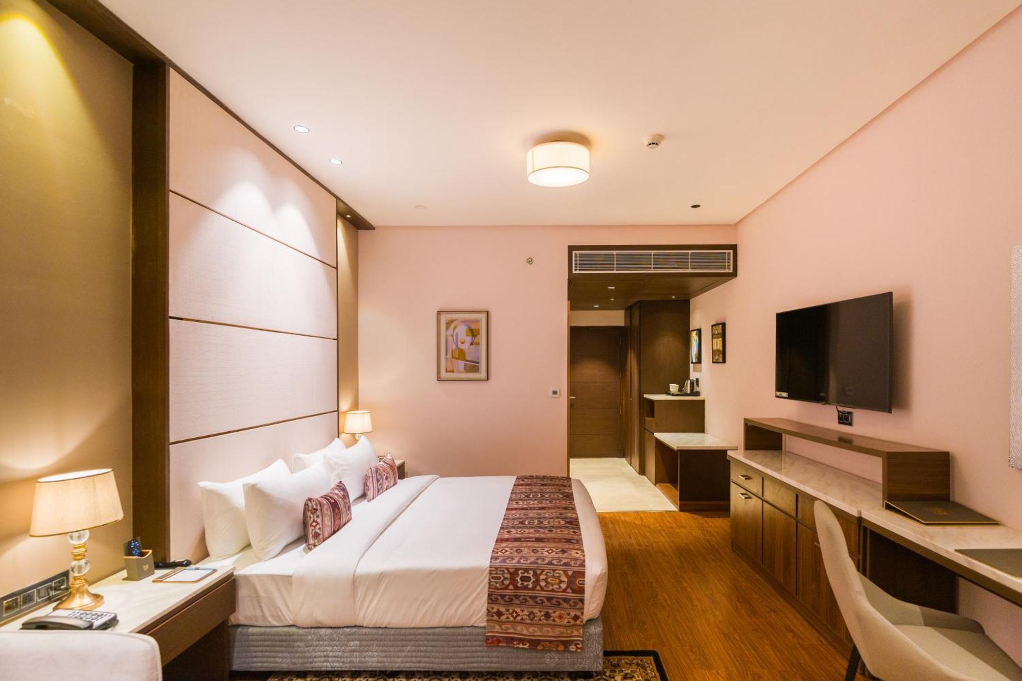 The Maple Hotel Bhopál Kültér fotó